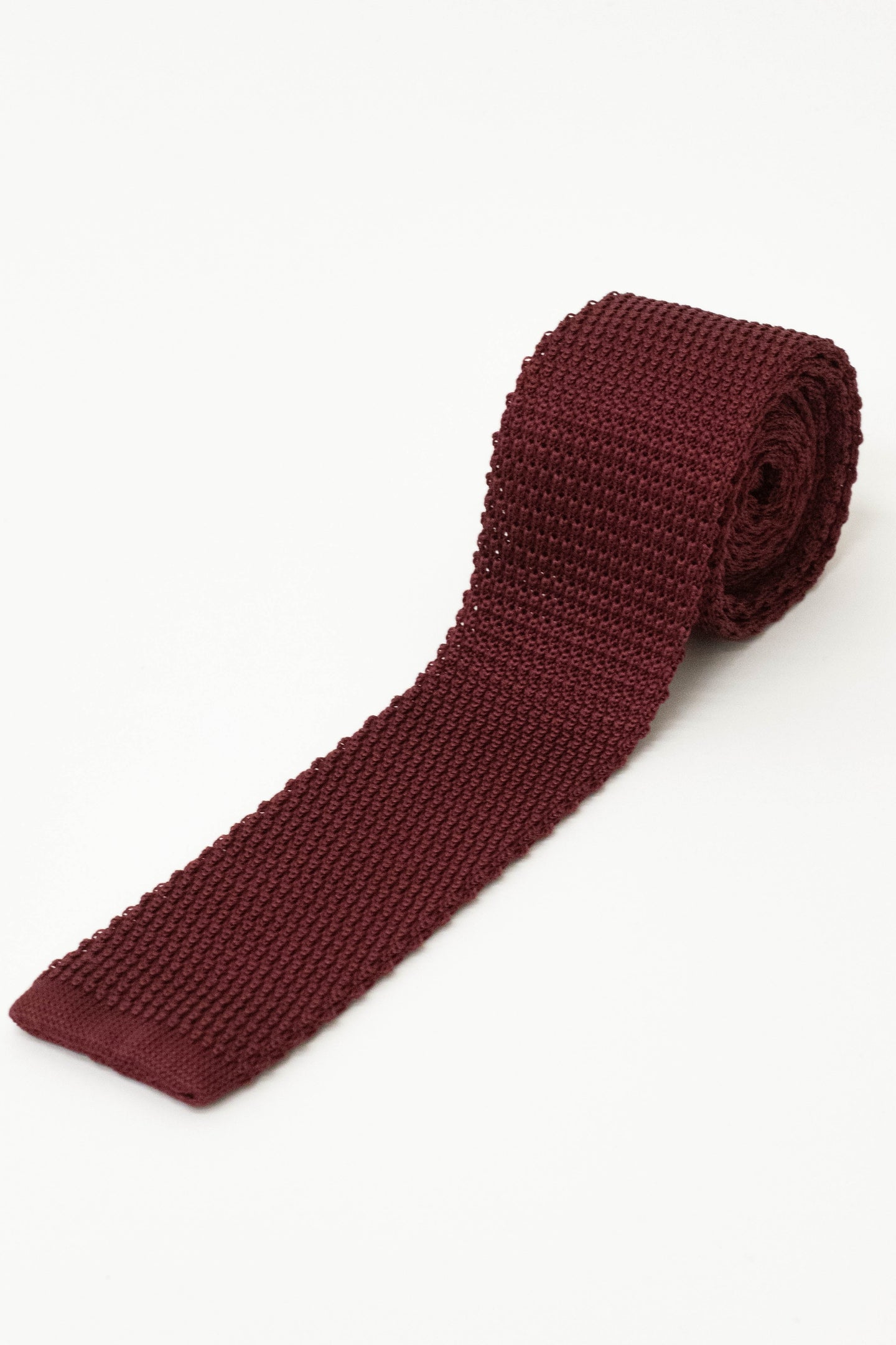 Knightsbridge Neckwear Plain Burgundy Silk Knitted Tie